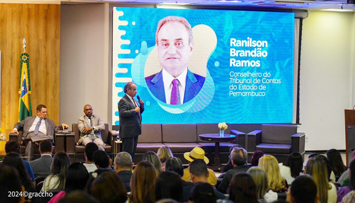Conselheiro Ranilson Ramos realiza palestra sobre Primeira Infância no TCE-SE